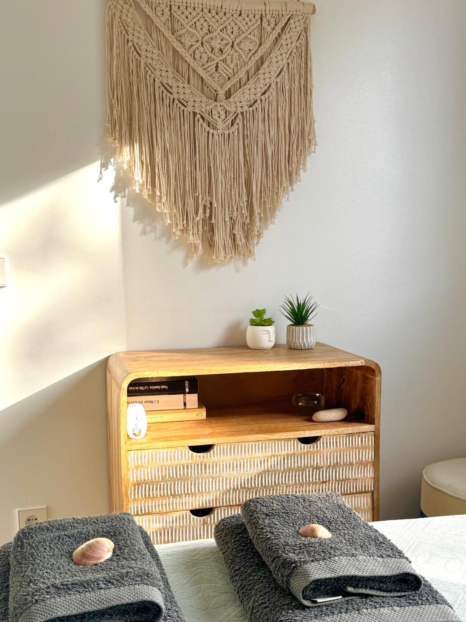 Appartement Nobe Es Pujols Proche Plage, Vue Mer Ngoại thất bức ảnh