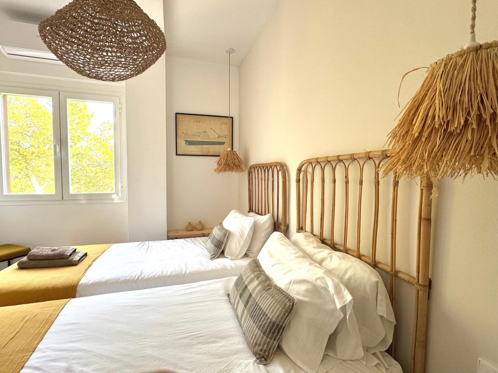 Appartement Nobe Es Pujols Proche Plage, Vue Mer Ngoại thất bức ảnh